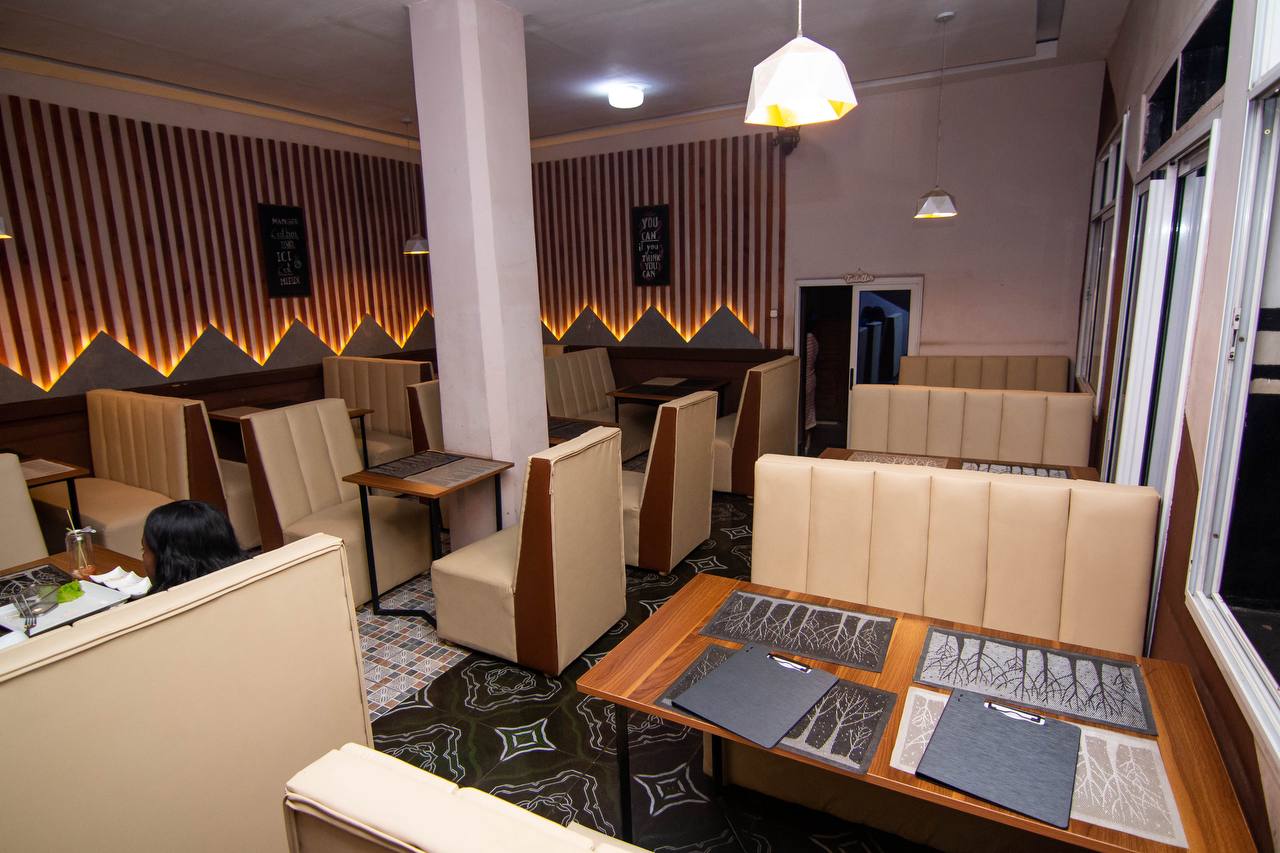 Salon de thé KafeS'mof
